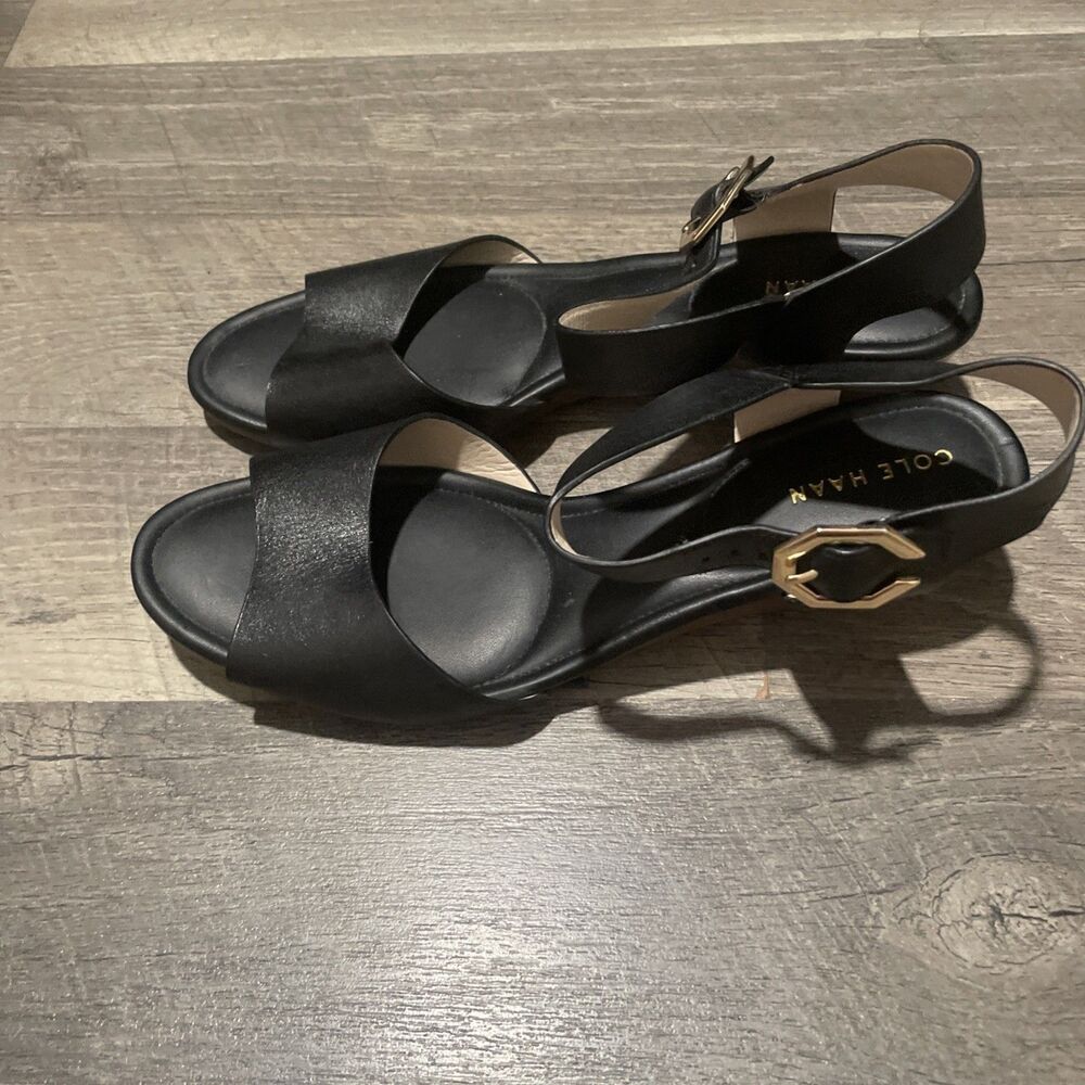 Cole Haan Evette Black Leather Wedge Ankle Strap Sandal Comfort Summer Size 8 - Picture 4 of 7
